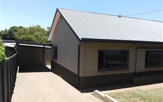 3 Bedroom House in Rietfontein