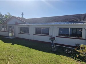 4 Bed House in Palm Beach