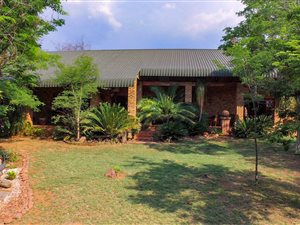 4 Bedroom House in Pebble Rock