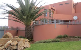2 Bedroom Townhouse in Ridgeway
