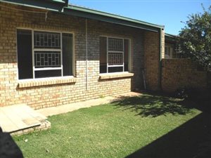 2 Bed Townhouse in Kanoniers Park