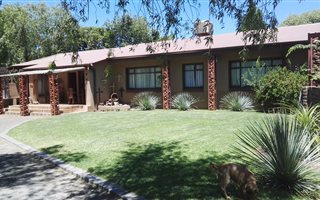 4 Bedroom House in Vanderkloof