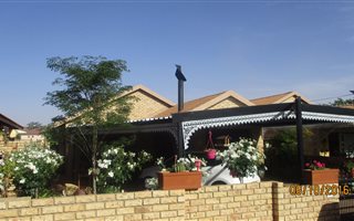 3 Bedroom Townhouse in Wilkoppies