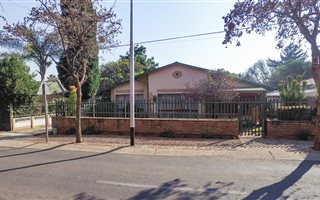 5 Bedroom House in Capital Park