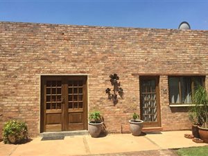 2 Bed Garden Cottage in Auckland Park
