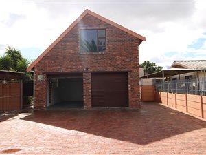 3 Bed House in Dobson