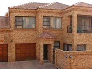 3 Bed Duplex in Chancliff