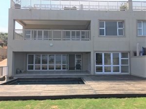 3 Bed Duplex in La Mercy