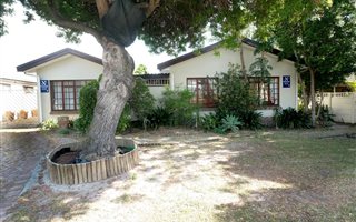 4 Bedroom House in Oakglen