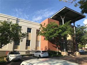 675 m² Office Space in Fourways