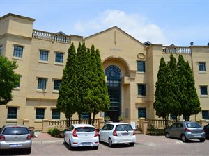 425 m² Office Space in Sunninghill