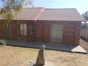 3 Bed House in Elandsrand