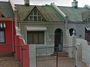 2 Bed House in Bellevue