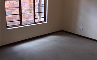 2 Bedroom Apartment in Heidelberg Central