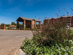 2 Bed Apartment in Monavoni