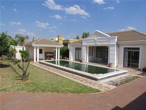 2 Bed House in Kyalami Estate