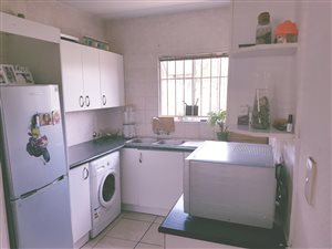 2 Bedroom Apartment in Rembrandt Park