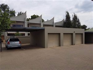 2 Bed Townhouse in Arcadia