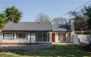 5 Bedroom House in Queenswood