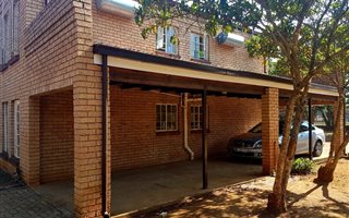 2 Bedroom Townhouse in Louis Trichardt