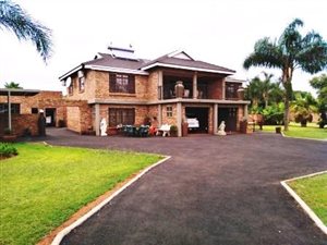 1.1 ha Farm in Doornpoort and surrounds