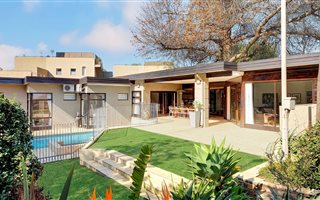 4 Bedroom House in Oaklands