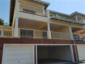 3 Bed Apartment in Mt Edgecombe