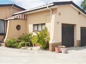 4 Bed House in Kuilsriver