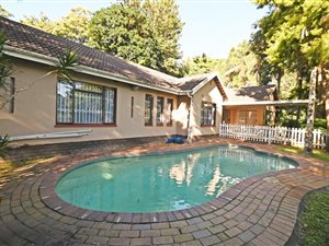 4 Bed House in Cowies Hill