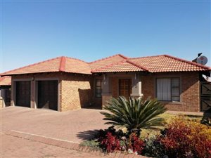 3 Bed Townhouse in Lambton