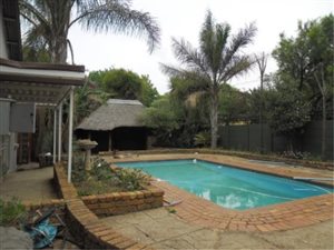 4 Bed House in Valhalla