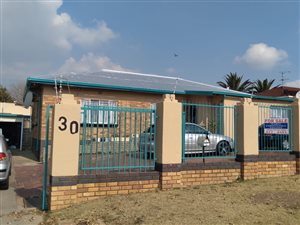 5 Bed House in Chrisville