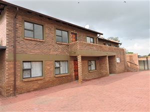 3 Bed Apartment in Strubenvale