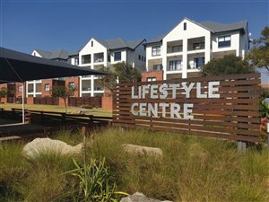 3 Bed Apartment in Modderfontein