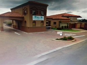 1012 m² Land available in Three Rivers