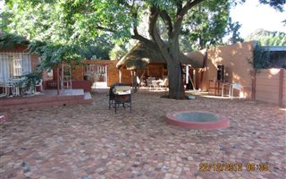 4 Bedroom House in Rowhill