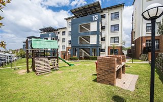2 Bedroom Apartment in Oakdene