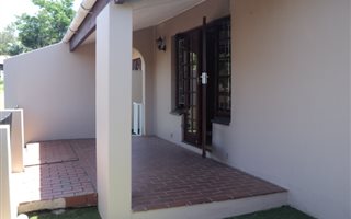 2 Bedroom Simplex in St Winifreds
