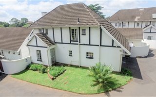 3 Bedroom Duplex in Gillitts