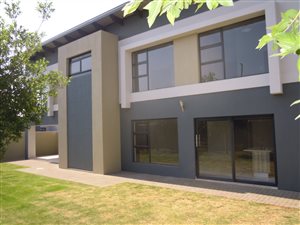 3 Bed House in Midstream Ridge Estate