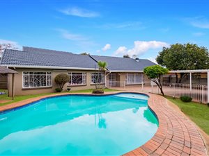 4 Bed House in Horison