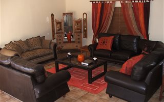 5 Bedroom House in Vredenburg