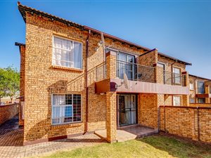 2 Bed Apartment in Honeydew