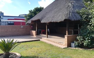 8086 m² Industrial space in Eastgate