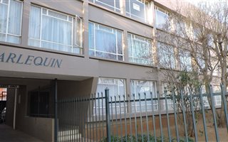 1 Bedroom Apartment in Westdene