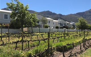2 Bedroom Apartment in Franschhoek