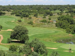 3500 m² Land available in Elements Private Golf Reserve