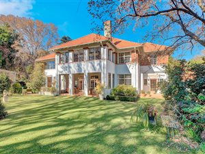 5 Bed House in Houghton Estate