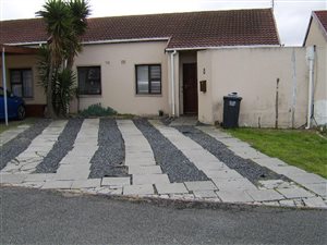 2 Bed House in Ottery