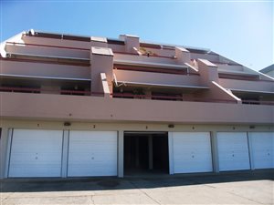 3 Bed Apartment in Manaba